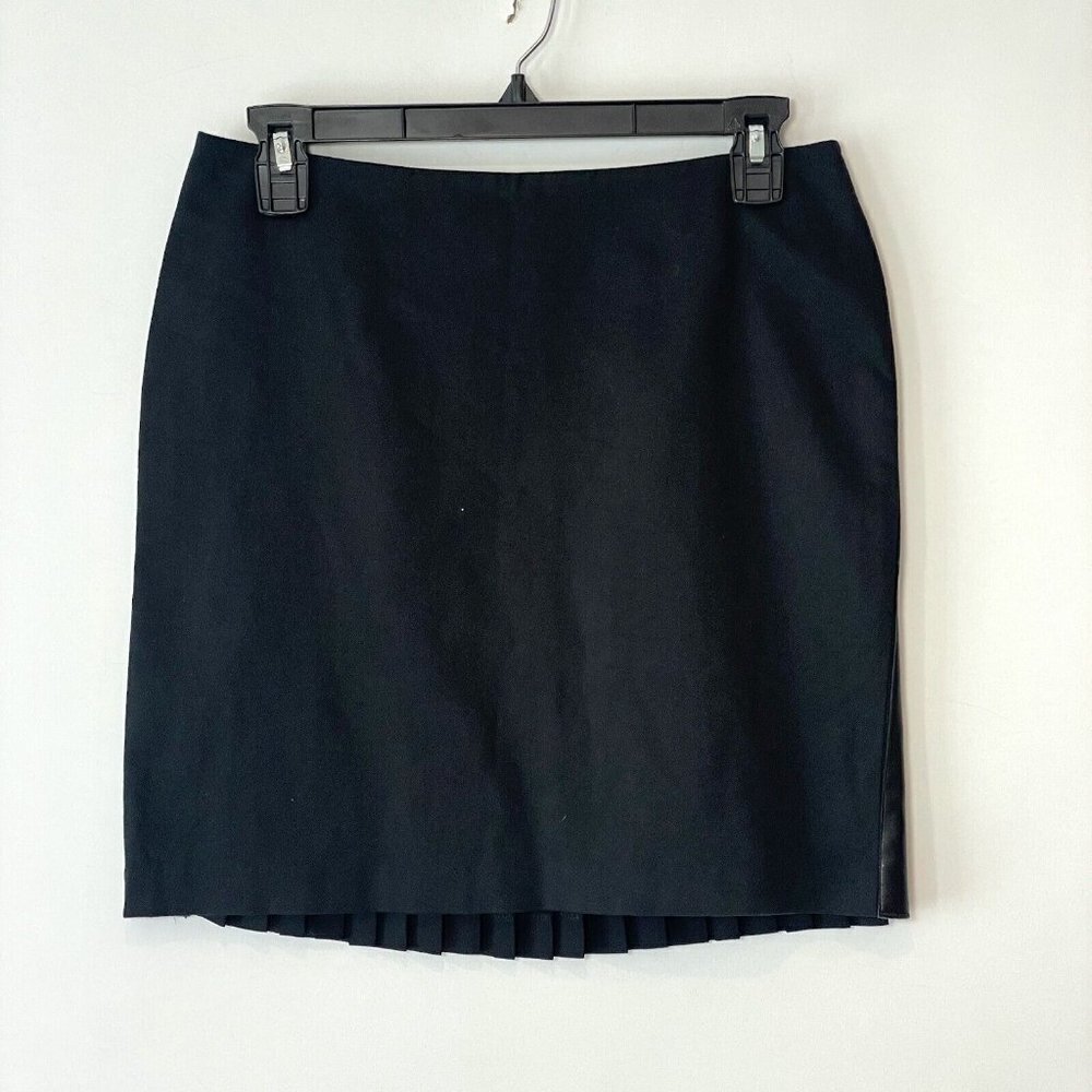 Barami‎ Mini Skirt Womens Size 4 Black Leather Trim Pleated Back Zip High Rise